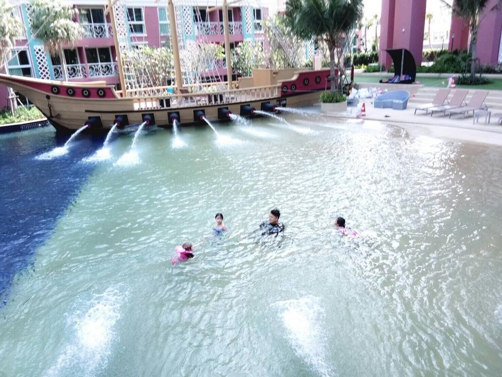 Grand Caribbean Resort Jomtian Pattaya Esterno foto
